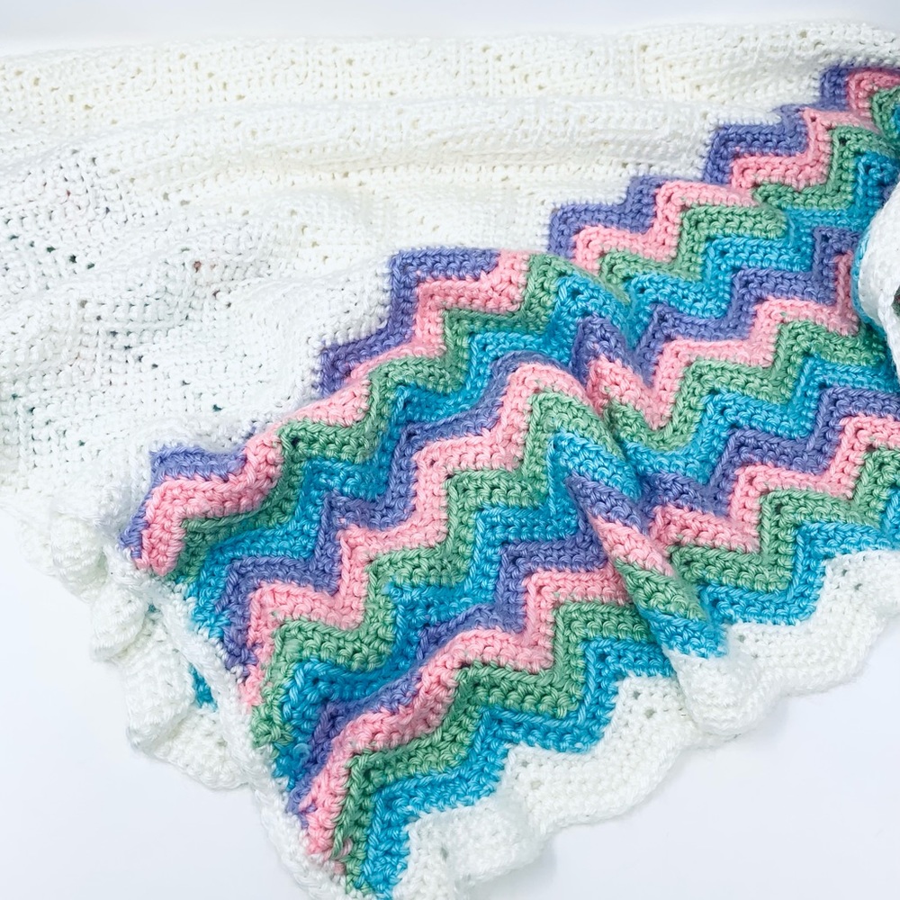 NEW Crochet Baby Blanket Afghan Throw White Purple Pink Blue Green Rainbow - Picture 6 of 10